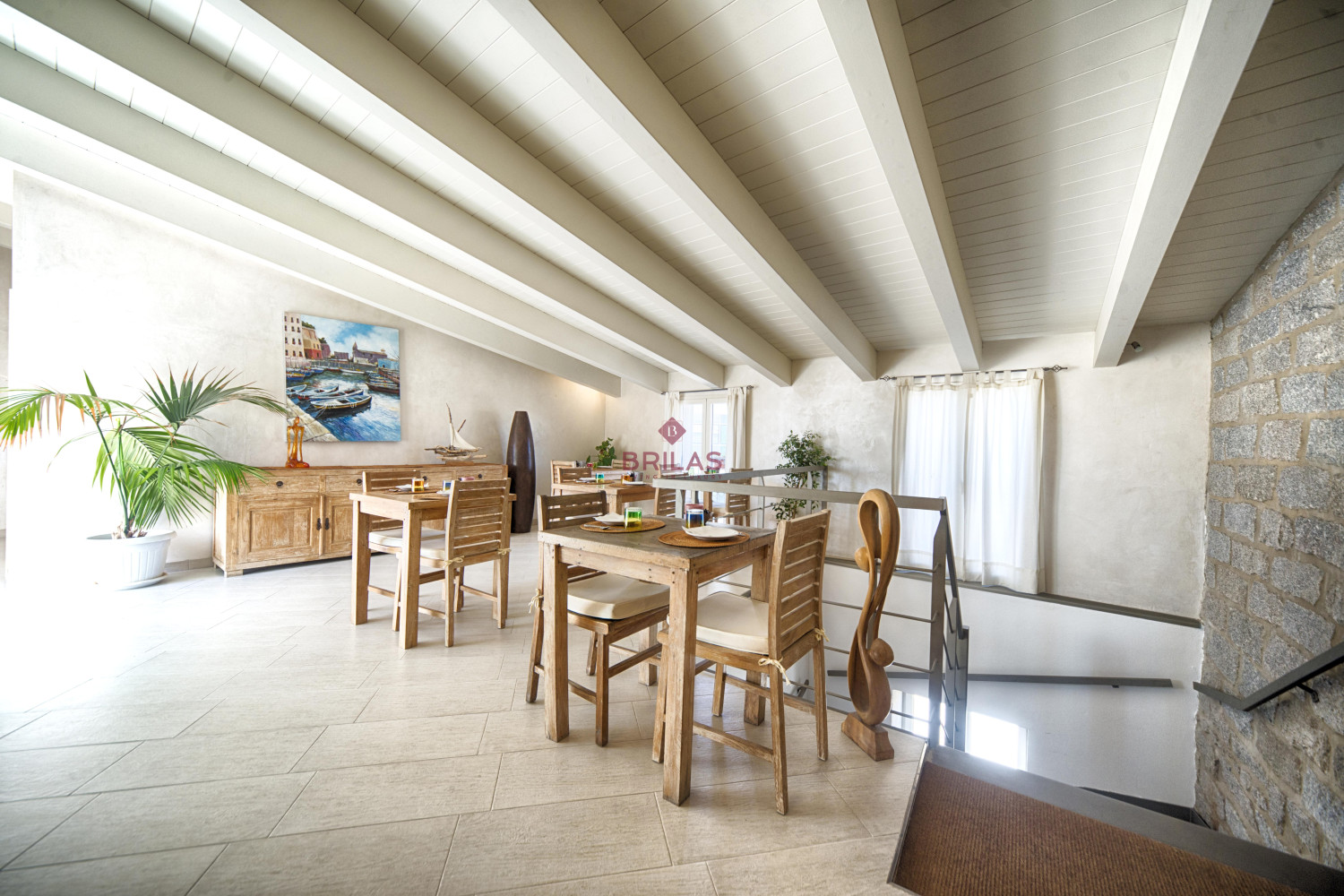 Olbia centro, antico ed elegante palazzo completamente ristrutturato ed adibito a Bed and Breakfast