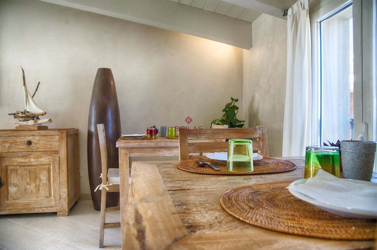 Olbia centro, antico ed elegante palazzo completamente ristrutturato ed adibito a Bed and Breakfast