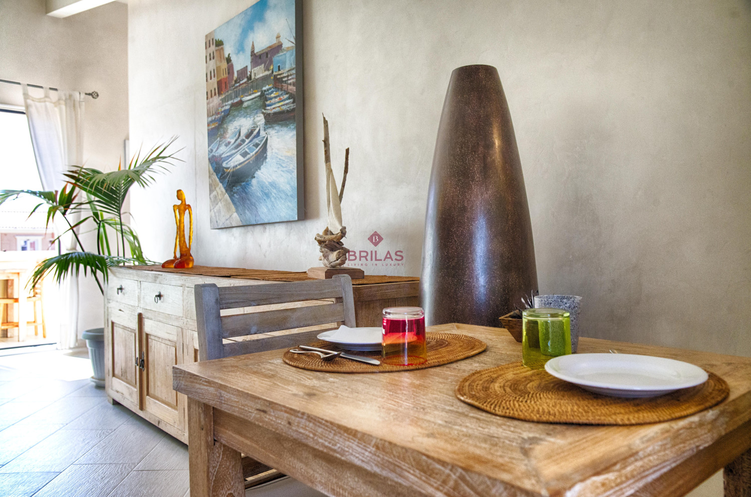 Olbia centro, antico ed elegante palazzo completamente ristrutturato ed adibito a Bed and Breakfast