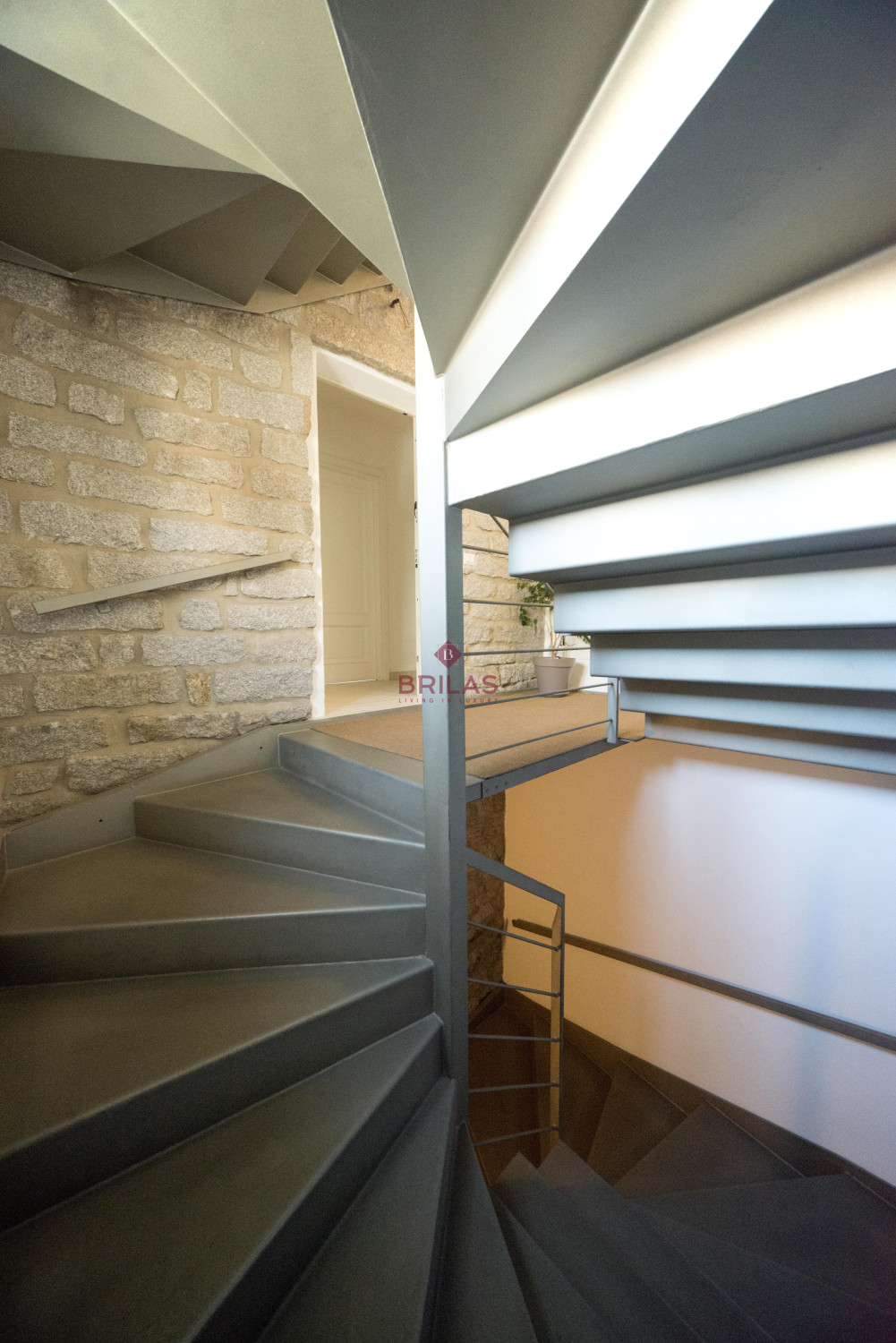 Olbia centro, antico ed elegante palazzo completamente ristrutturato ed adibito a Bed and Breakfast