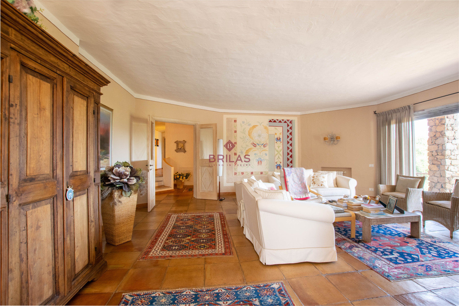 Arzachena: detached villa on one level with panoramic view