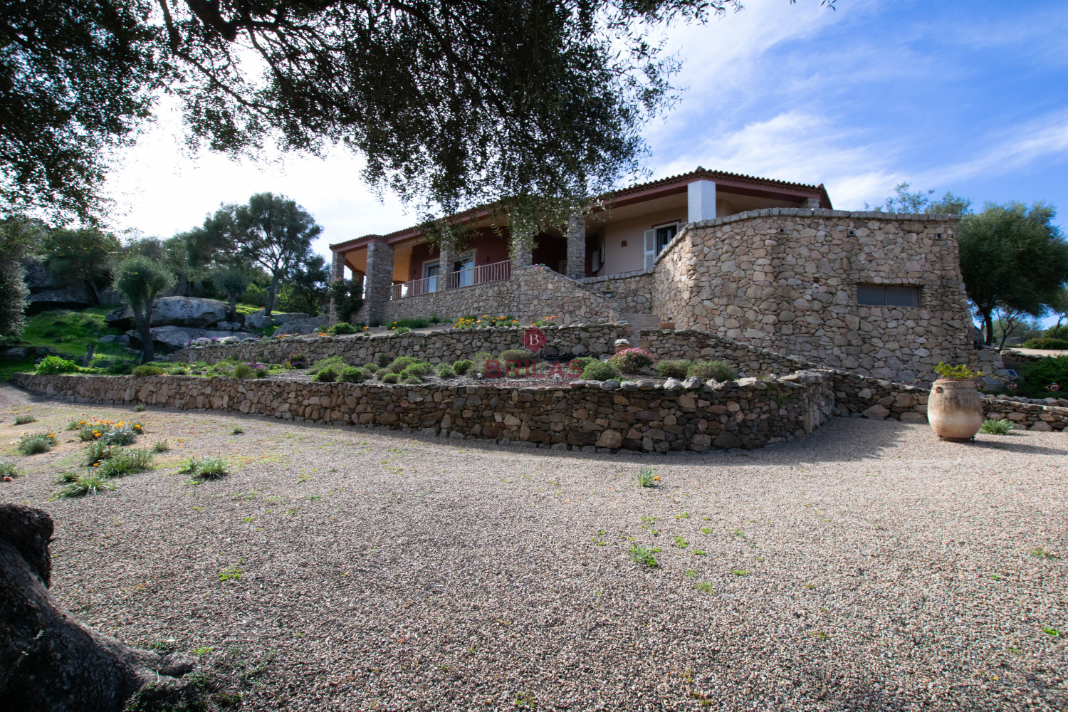 Arzachena: detached villa on one level with panoramic view