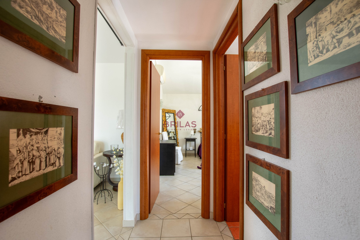 Villa in località La Mendula, Arzachena, con ampio terreno a pochi minuti dalle spiagge della Costa Smeralda