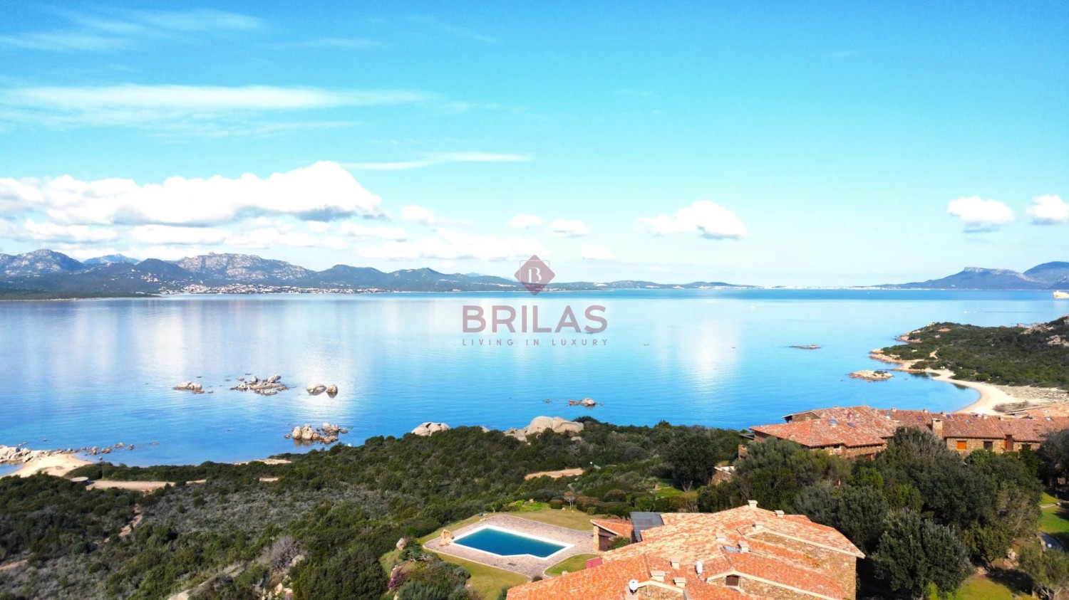 Residence Li Cuncheddi Apartment with sea view and annex