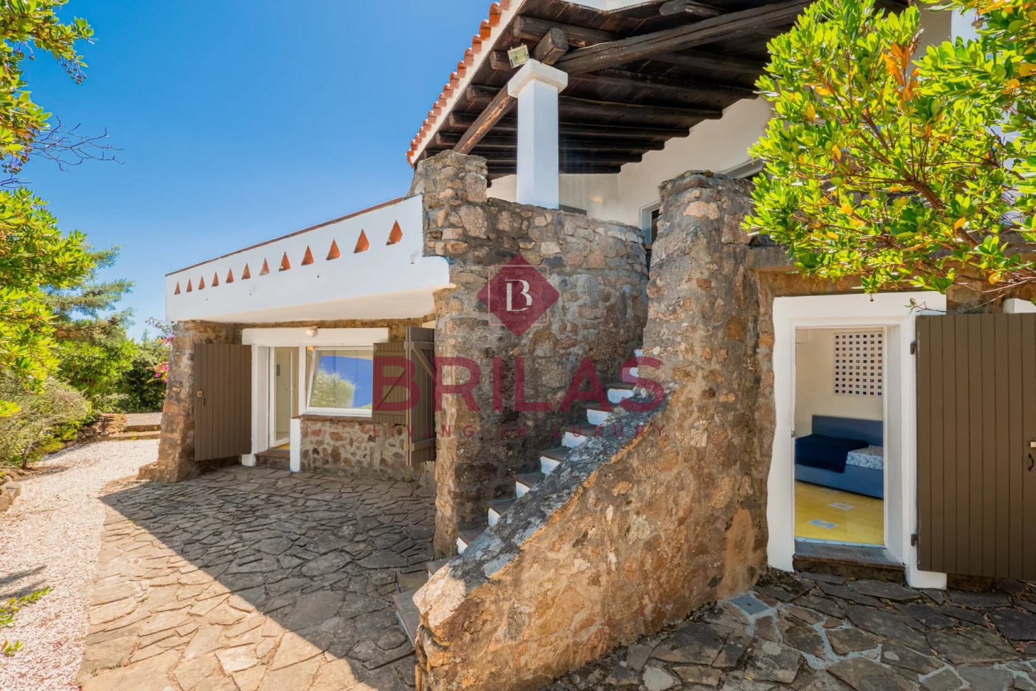 Cala Girgolu - Villa vista mare con piscina