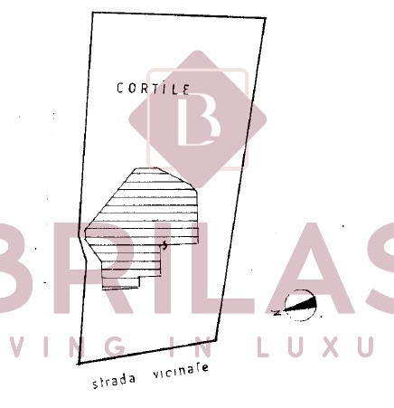 Villa Fronte Mare a Pittulongu (Olbia) - Ottima Posizione con Potenziale di Ristrutturazione