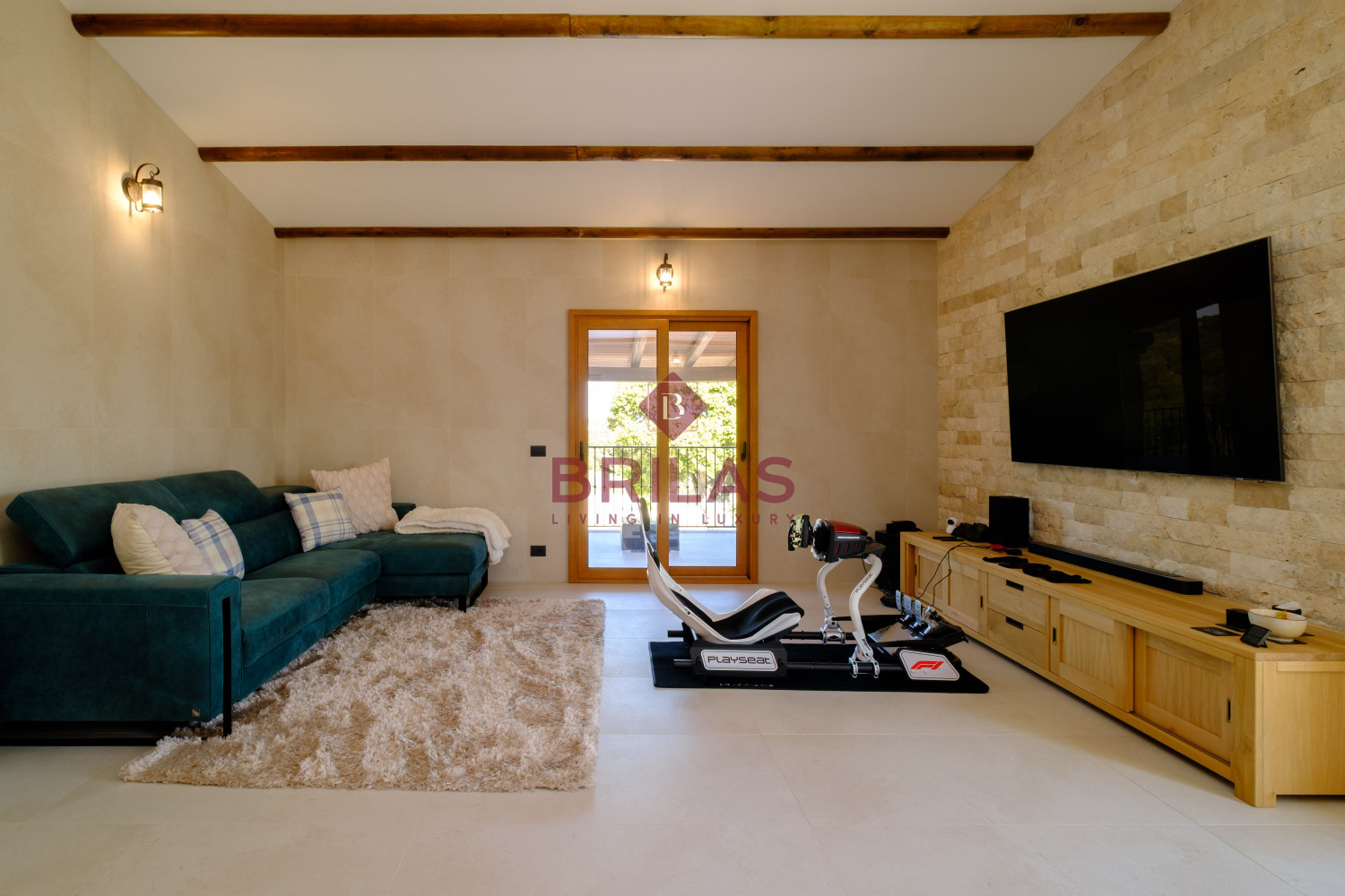 Elegance and Nature in Telti