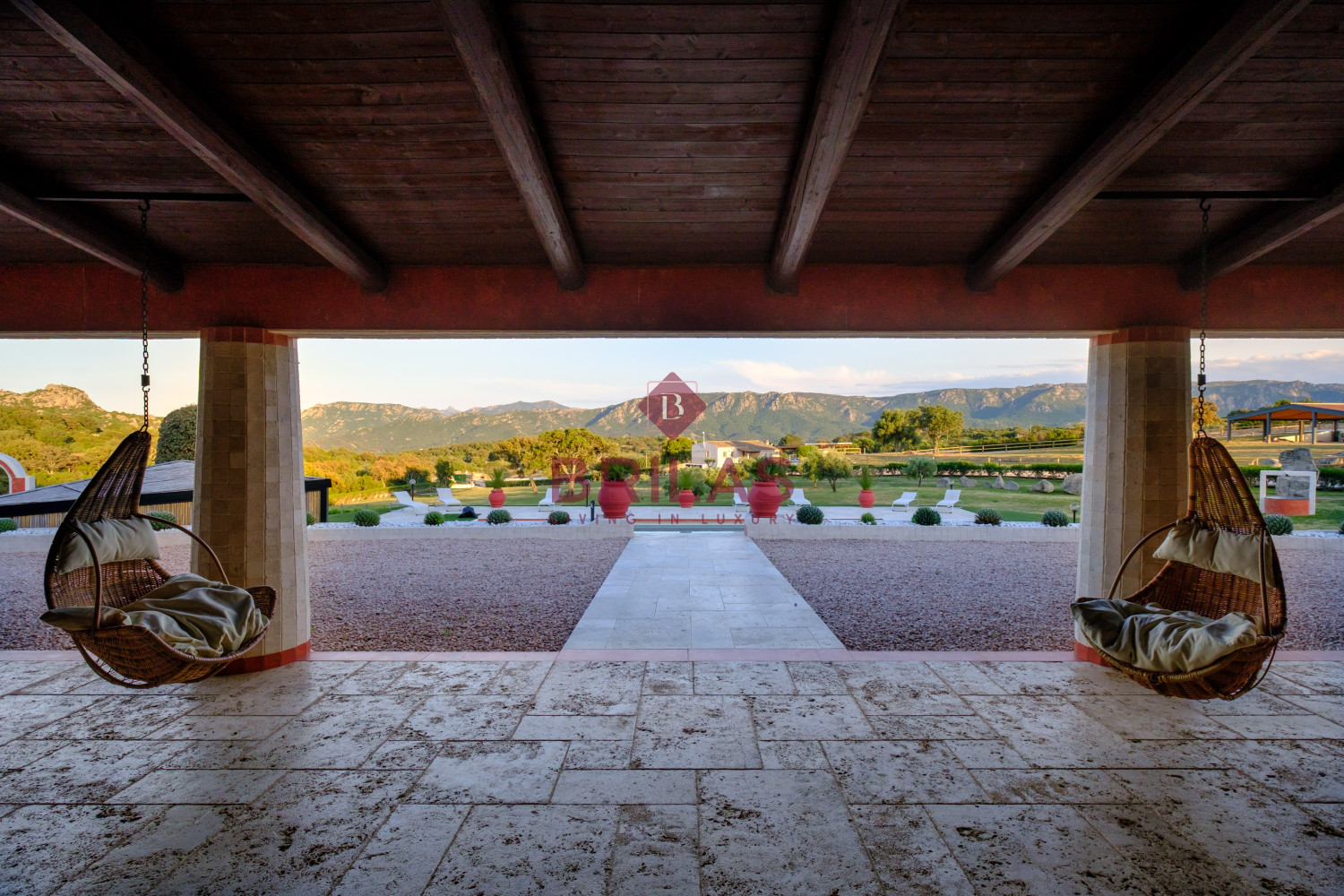 Elegance and Nature in Telti