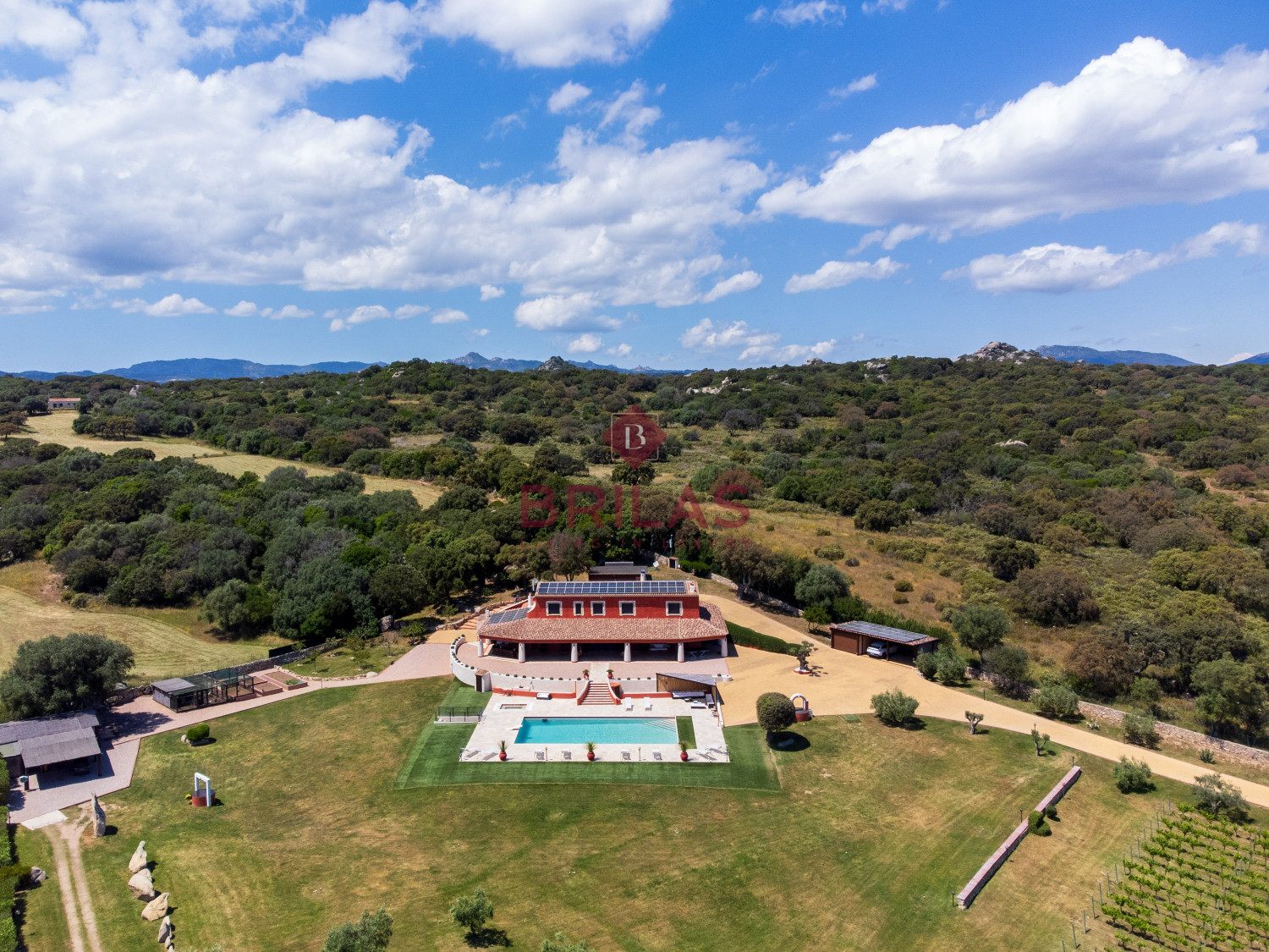 Elegance and Nature in Telti