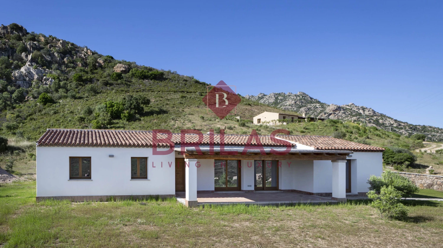 Rural villa with land in Casagliana