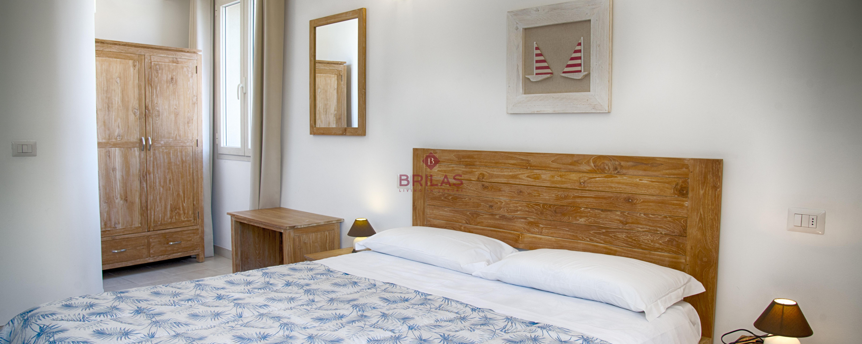 Olbia centro, antico ed elegante palazzo completamente ristrutturato ed adibito a Bed and Breakfast