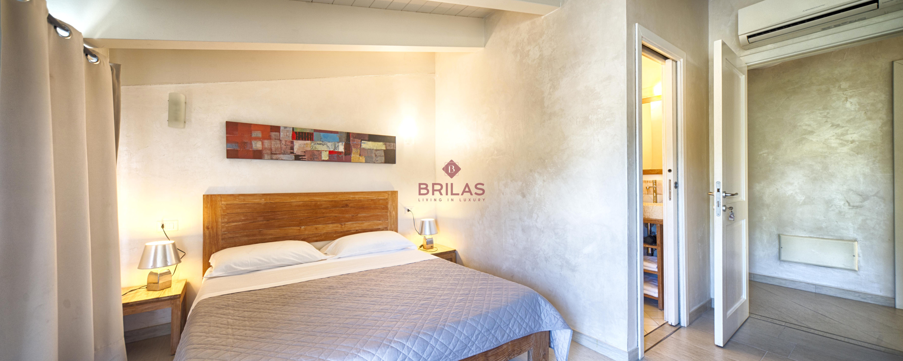 Olbia centro, antico ed elegante palazzo completamente ristrutturato ed adibito a Bed and Breakfast