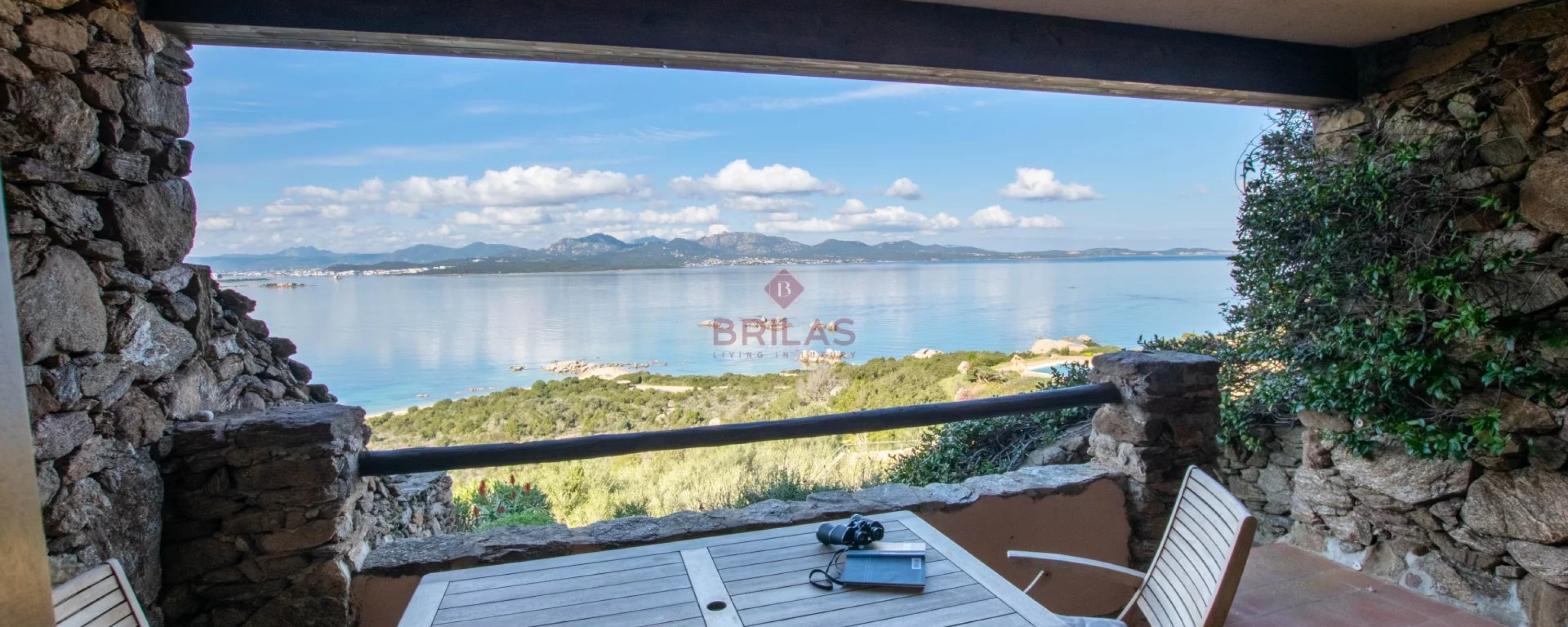 Residence Li Cuncheddi Apartment with sea view and annex