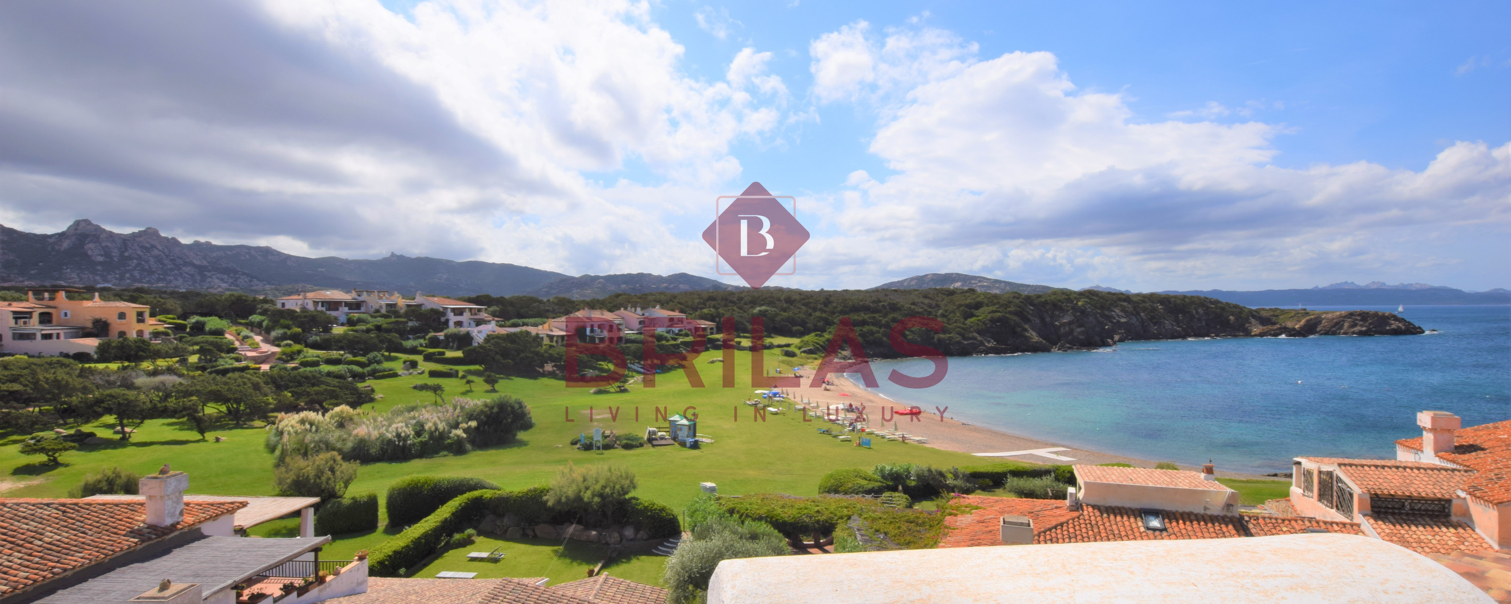 Elegante appartamento sul mare a Porto Cervo