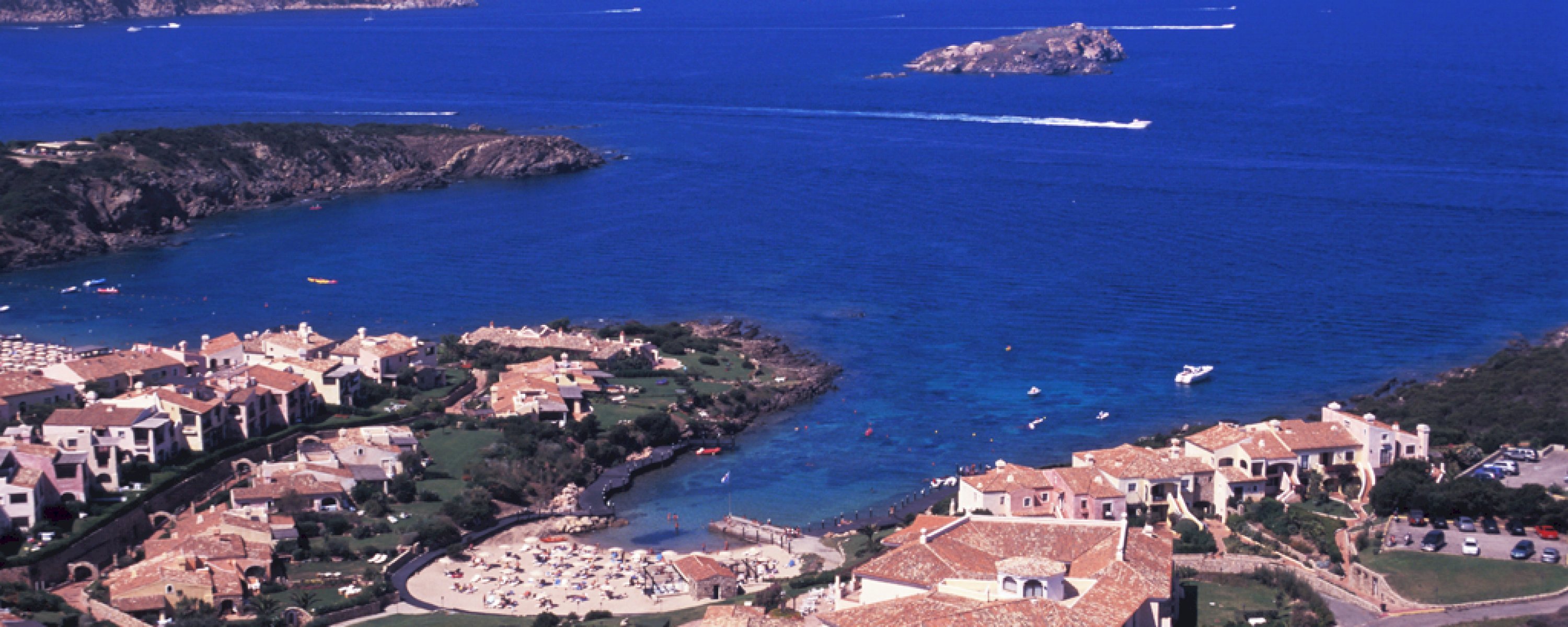 Porto Cervo - ampio appartamento con giardino