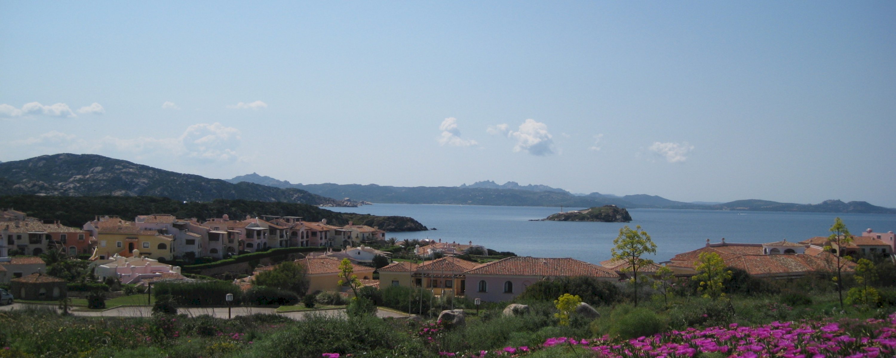 Porto Cervo - ampio appartamento con giardino