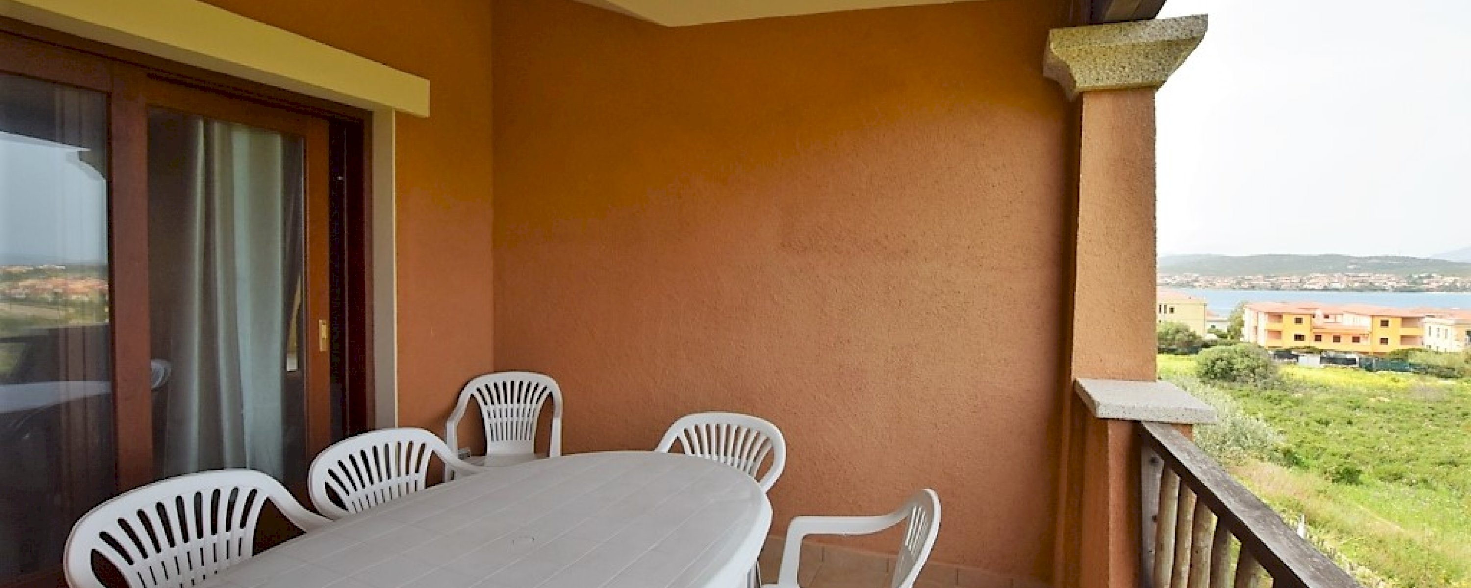 Golfo Aranci - Trilocale con veranda vista mare