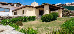 Terraced house in Cala Delfino