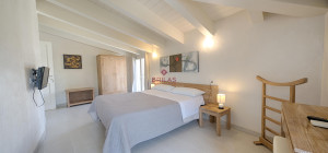 Olbia centro, antico ed elegante palazzo completamente ristrutturato ed adibito a Bed and Breakfast