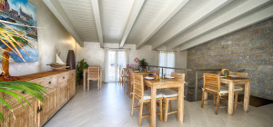 Olbia centro, antico ed elegante palazzo completamente ristrutturato ed adibito a Bed and Breakfast