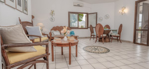 Cugnana - Villa vista mare con ampio terreno