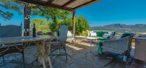 Cugnana - Villa vista mare con ampio terreno