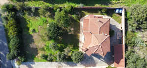 Villa with large garden a few steps from the beach