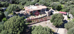 Arzachena: detached villa on one level with panoramic view
