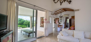 Villa in località La Mendula, Arzachena, con ampio terreno a pochi minuti dalle spiagge della Costa Smeralda