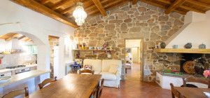 Stazzo ristrutturato a San Pantaleo
