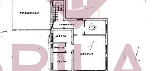 Golfo Aranci: Large villa to renovate between two beaches