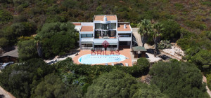 Seaview Villa with Swimming Pool in Suiles