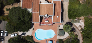 Seaview Villa with Swimming Pool in Suiles