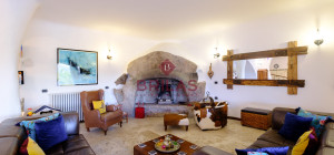 Elegance and Nature in Telti