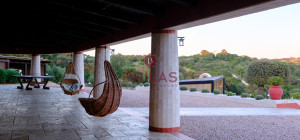 Elegance and Nature in Telti