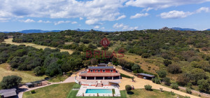Elegance and Nature in Telti